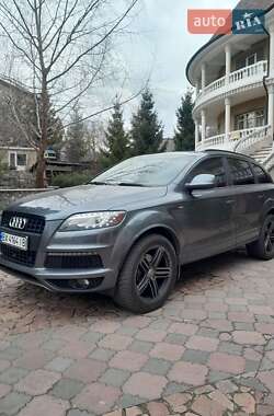 Внедорожник / Кроссовер Audi Q7 2013 в Киеве