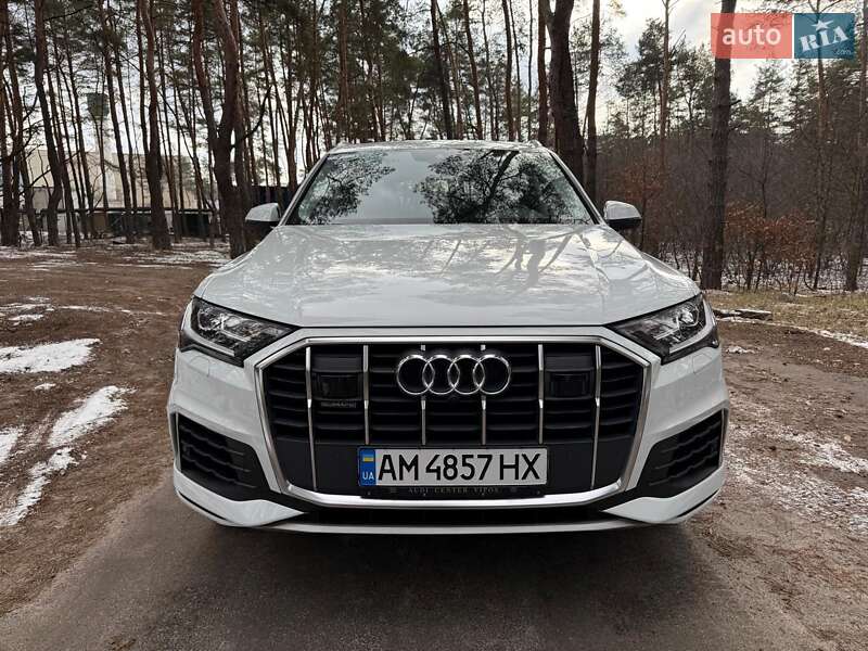 Внедорожник / Кроссовер Audi Q7 2021 в Киеве