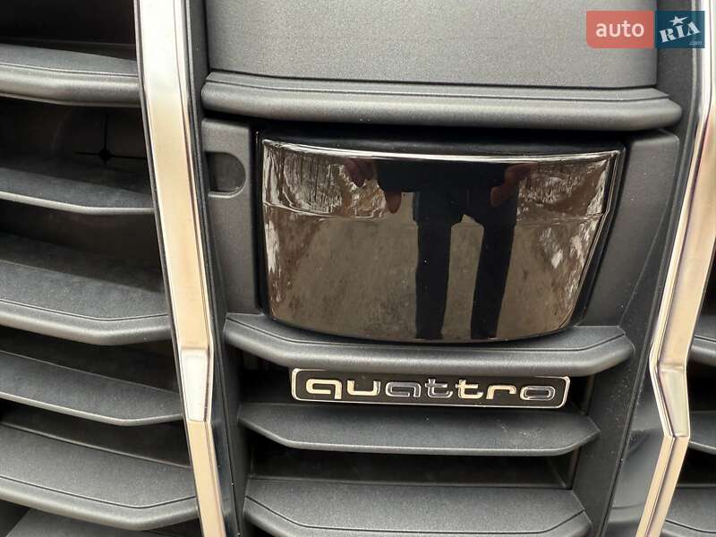 Внедорожник / Кроссовер Audi Q7 2021 в Киеве