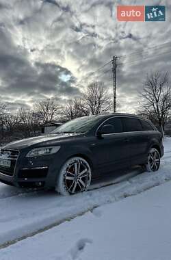 Позашляховик / Кросовер Audi Q7 2007 в Долині