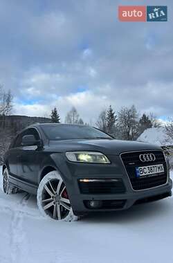 Позашляховик / Кросовер Audi Q7 2007 в Долині