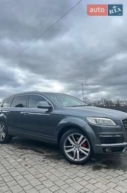 Позашляховик / Кросовер Audi Q7 2007 в Долині