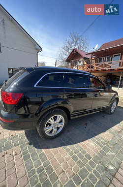 Внедорожник / Кроссовер Audi Q7 2009 в 