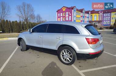 Внедорожник / Кроссовер Audi Q7 2007 в 