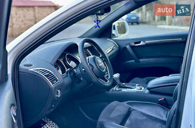 Внедорожник / Кроссовер Audi Q7 2012 в Черновцах