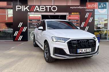 Позашляховик / Кросовер Audi Q7 2020 в Львові