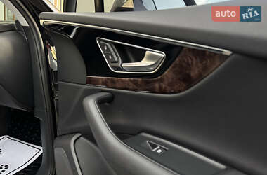 Внедорожник / Кроссовер Audi Q7 2016 в 