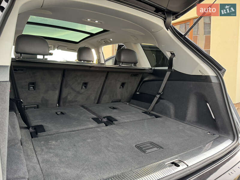 Внедорожник / Кроссовер Audi Q7 2016 в Львове