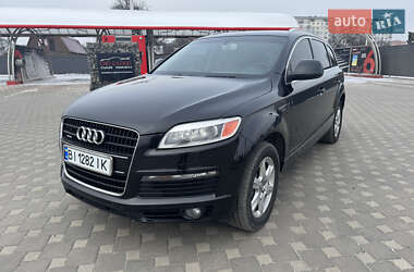 Позашляховик / Кросовер Audi Q7 2007 в Полтаві