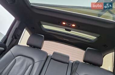 Позашляховик / Кросовер Audi Q7 2013 в 