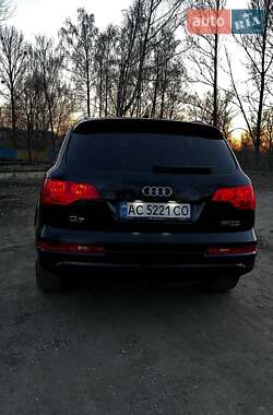 Внедорожник / Кроссовер Audi Q7 2008 в 