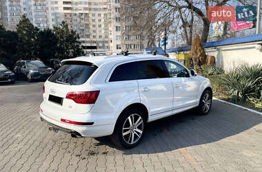 Внедорожник / Кроссовер Audi Q7 2014 в Одессе