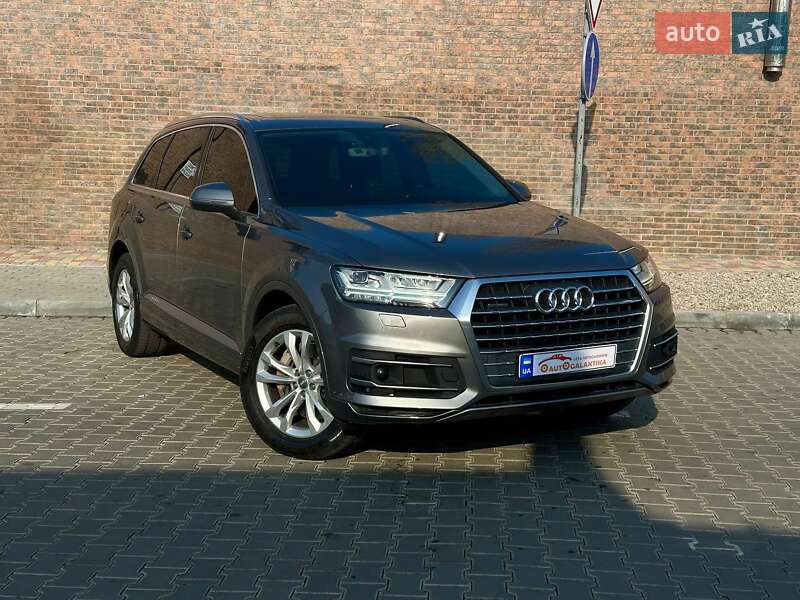 Позашляховик / Кросовер Audi Q7 2015 в Одесі