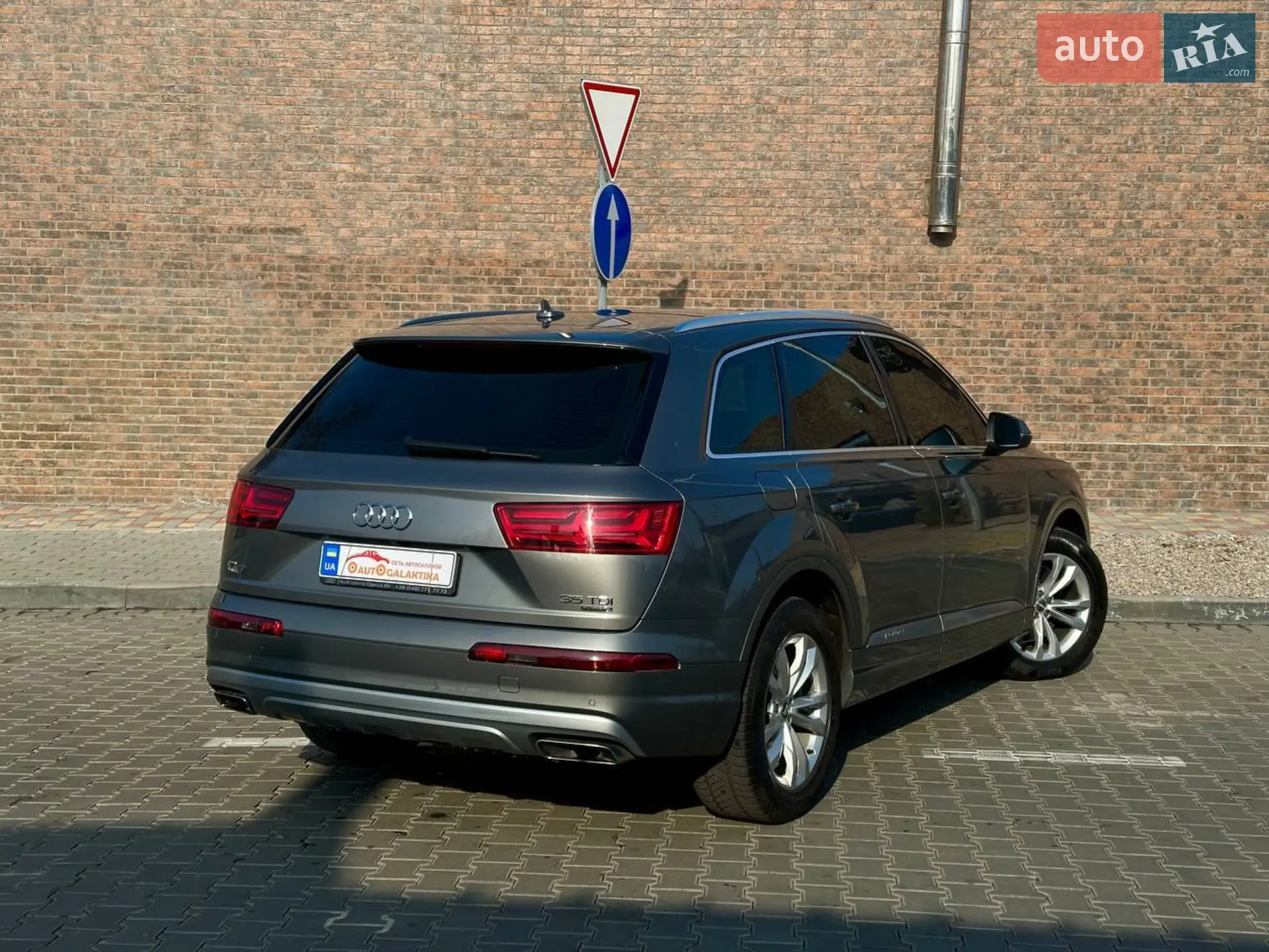 2015 Audi Q7 - мініатюра 11