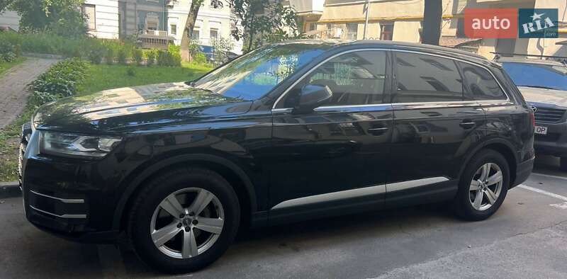Внедорожник / Кроссовер Audi Q7 2017 в Львове