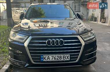 Внедорожник / Кроссовер Audi Q7 2017 в Киеве