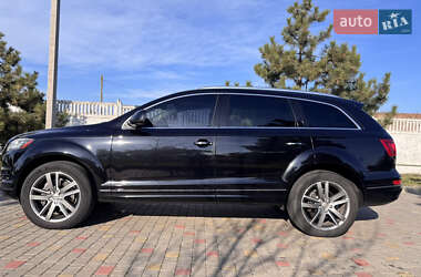 Позашляховик / Кросовер Audi Q7 2011 в Ізмаїлі