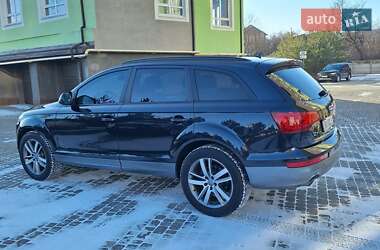 Внедорожник / Кроссовер Audi Q7 2011 в 