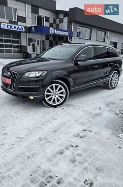 Внедорожник / Кроссовер Audi Q7 2012 в 