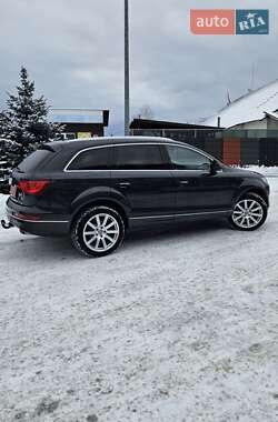 Внедорожник / Кроссовер Audi Q7 2012 в 