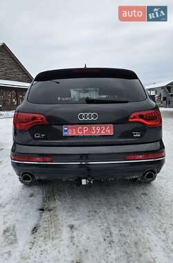 Внедорожник / Кроссовер Audi Q7 2012 в 