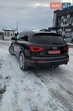 Внедорожник / Кроссовер Audi Q7 2012 в 