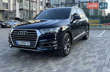 Внедорожник / Кроссовер Audi Q7 2016 в Луцке