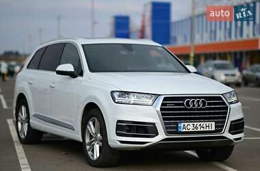 Внедорожник / Кроссовер Audi Q7 2017 в Луцке