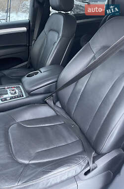 Внедорожник / Кроссовер Audi Q7 2013 в 