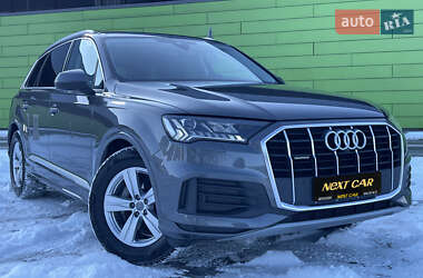 Позашляховик / Кросовер Audi Q7 2020 в Києві