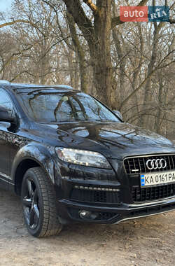 Позашляховик / Кросовер Audi Q7 2013 в Києві