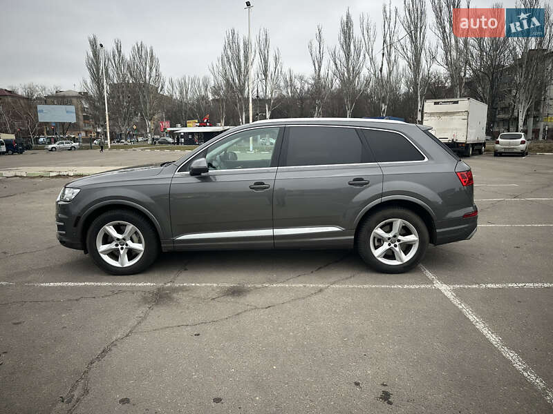 Позашляховик / Кросовер Audi Q7 2018 в Запоріжжі