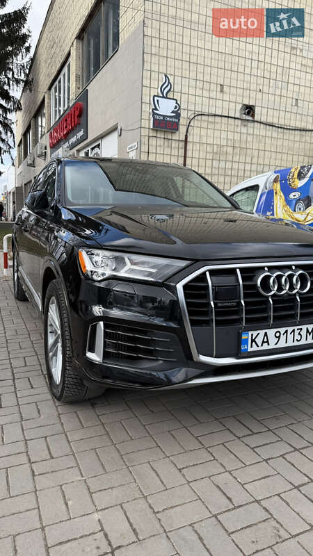Позашляховик / Кросовер Audi Q7 2022 в Вінниці