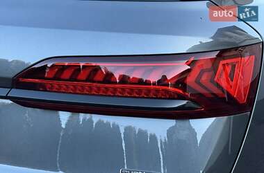 Внедорожник / Кроссовер Audi Q7 2020 в Ровно