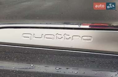 Внедорожник / Кроссовер Audi Q7 2016 в 