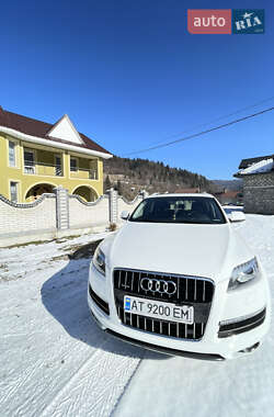 Внедорожник / Кроссовер Audi Q7 2011 в 