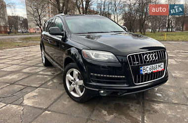 Внедорожник / Кроссовер Audi Q7 2014 в 