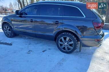 Позашляховик / Кросовер Audi Q7 2007 в Звягелі