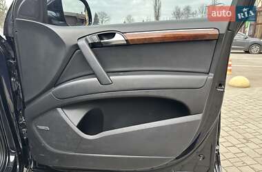 Внедорожник / Кроссовер Audi Q7 2014 в 