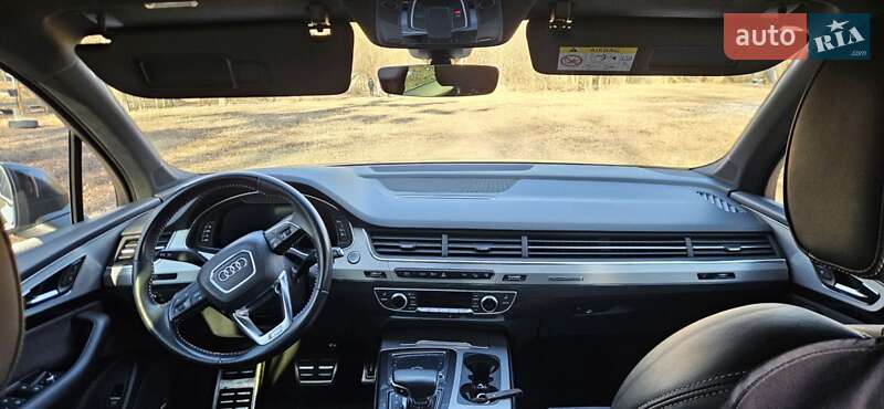Позашляховик / Кросовер Audi Q7 2016 в Вінниці