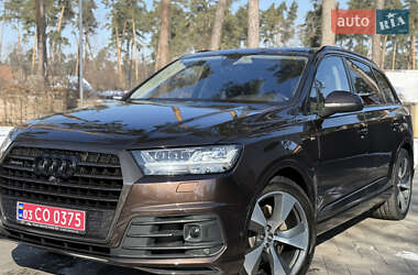 Позашляховик / Кросовер Audi Q7 2017 в Києві