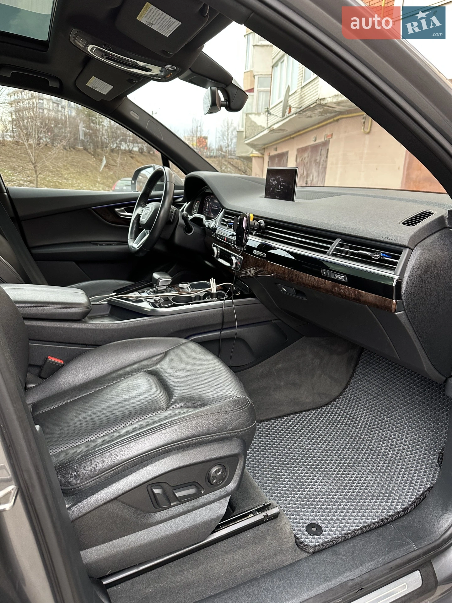 2017 Audi Q7 - мініатюра 14