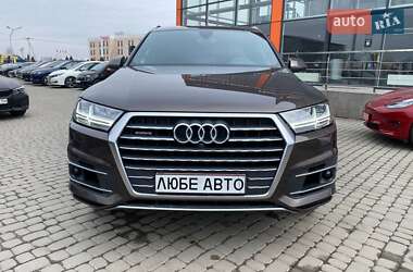 Позашляховик / Кросовер Audi Q7 2016 в Львові