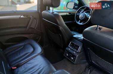Внедорожник / Кроссовер Audi Q7 2013 в 