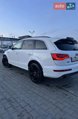 Внедорожник / Кроссовер Audi Q7 2012 в Черновцах