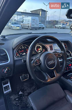 Внедорожник / Кроссовер Audi Q7 2012 в 