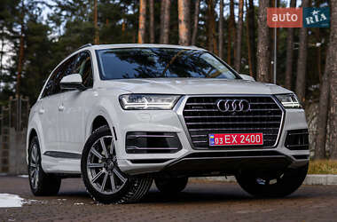 Позашляховик / Кросовер Audi Q7 2017 в Львові