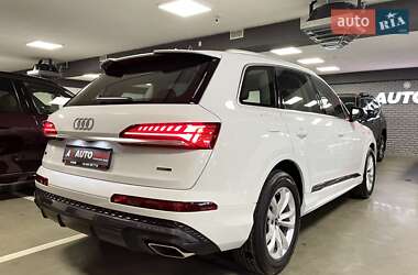 Внедорожник / Кроссовер Audi Q7 2025 в 