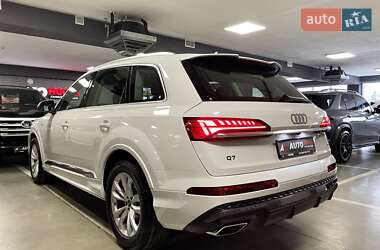 Внедорожник / Кроссовер Audi Q7 2025 в 