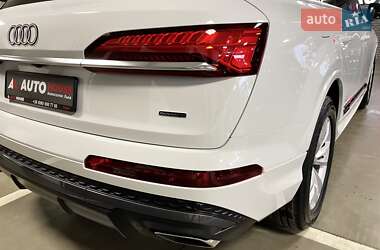 Внедорожник / Кроссовер Audi Q7 2025 в 